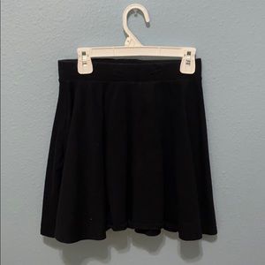 black skater skirt